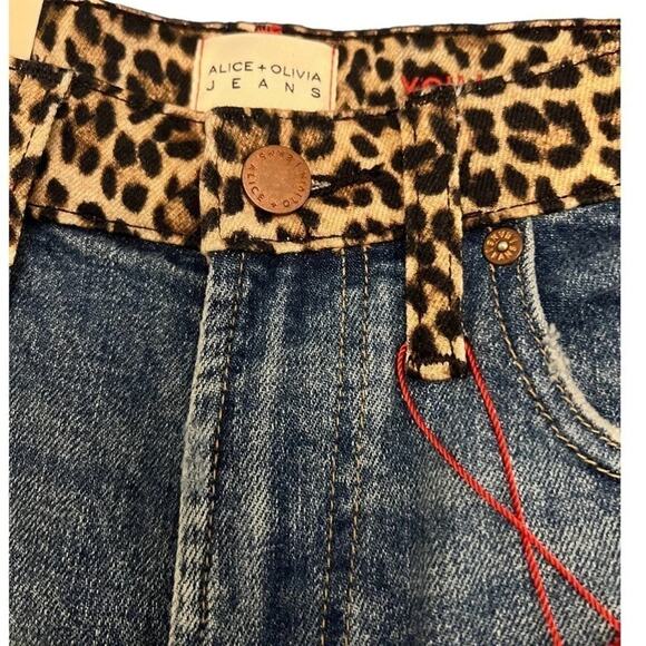 Alice + Olivia Amazing Animal Print High Rise Jeans  Size 28 NWT - Picture 9 of 13